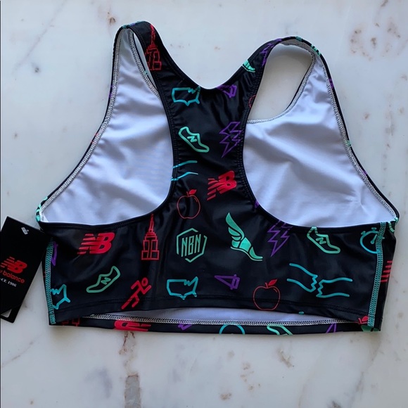 New balance fitted black bra top - Picture 5 of 5